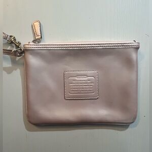 Coach Blush Metallic Leather Wristlet Clutch Zip Pouch Light Pink Logo Patch